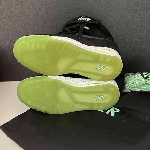 Women’s Air Revolution Sky High Nike Sneakers - Picture 12 of 13